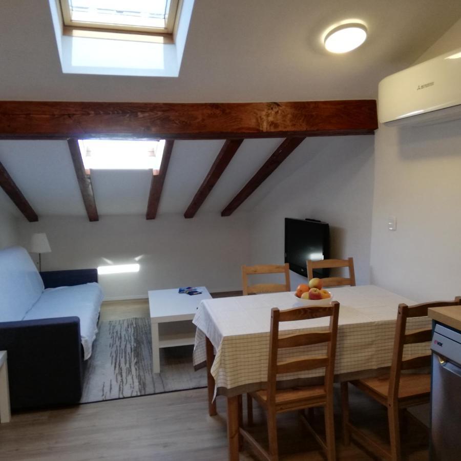 Gina Apartma *